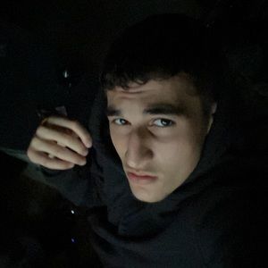 Meet your Posher, Waleed